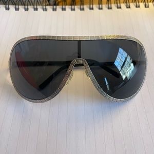 Used Givenchy sunglasses perfect condition